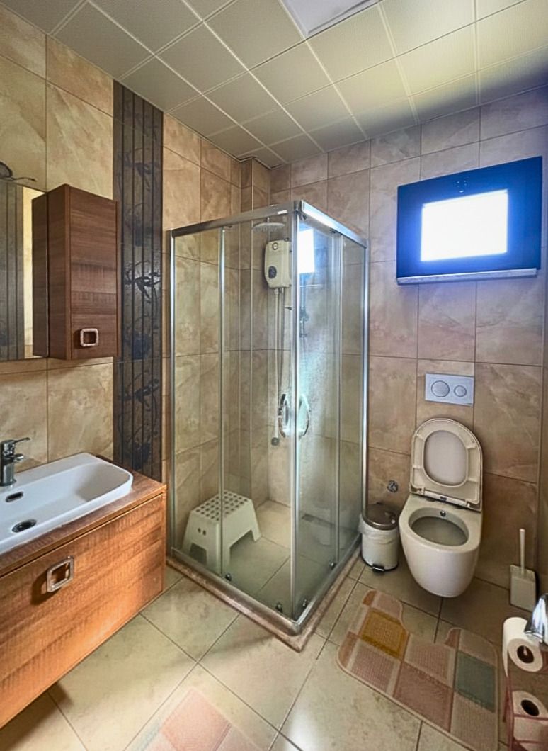Muğla Dalaman’da 400 m² Arsa İçinde, Havuzlu, Tam Eşyalı Müstakil Lüks Villa